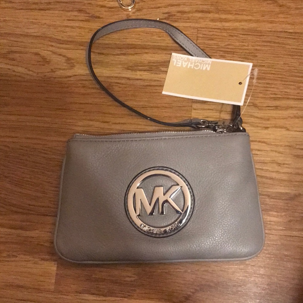 Grey Michael kors wristlet